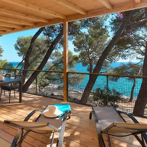 Prázdninový areál Pine Glamping Homes